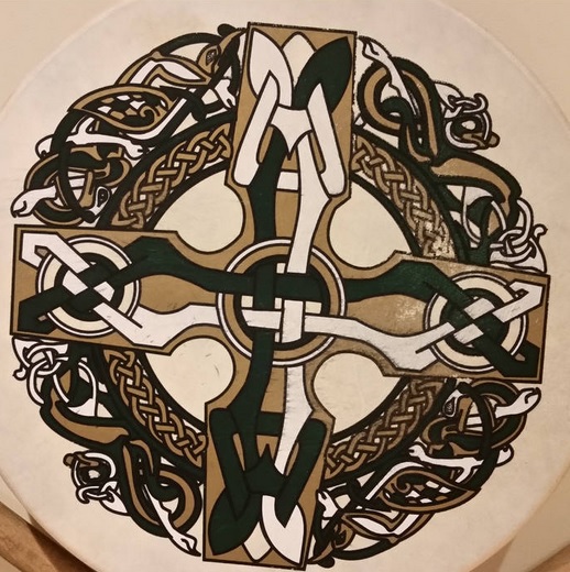 photo of bodhran, irish instrument, irish drum